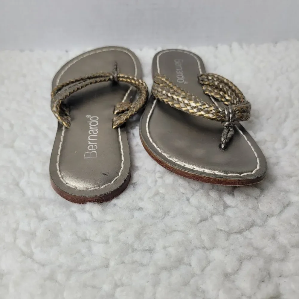 Bernardo Miami Womens Beach Sandal Size Metallic Leather Thong Braided Straps